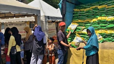 Bulog Banyuwangi Adakan Operasi Pasar