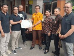 Kenalkan Toga, SDN 18 Dangin Puri Denpasar Gandeng Komunitas Laksana Becik