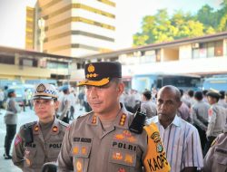 Personel Gabungan TNI, Polri dan Pemkot Jayapura Amankan Malam Tahun Baru