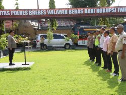 Pimpin Apel Pagi, Kapolres Brebes Apresiasi Kinerja Anggota