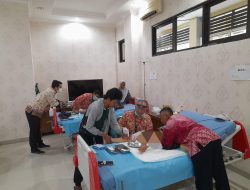 Tenaga Medis RSUD Bumiayu Khitan 82 Anak Peringati Hari Jadi Kabupaten Brebes