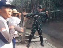 Dandim Brebes dan DPU TARU Survei Lokasi Pembuatan Jembatan Gantung