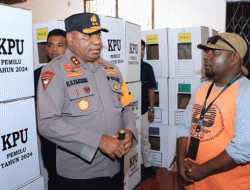 Jelang Pencoblosan, Kapolda Papua Pastikan Keamanan dan Kelancaran Distribusi Logistik Pemilu