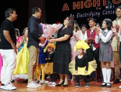 Wabup Suiasa Menyaksikan “A Night Of Broadway”