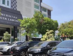 Pemkab Lamongan  Sewa Mobil Rp15 Juta Setiap Bulan untuk Kepala Dinas