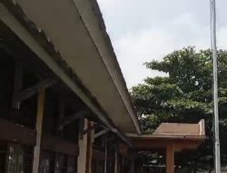 Membiarkan Bendera Merah Putih Rusak dan Robek di Kantor Sekolah, Kepala SMPN 1 Bayung Kencir, Muba, Terancam Pidana