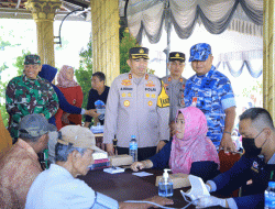 Jelang Pemilu 2024, Kapolres Madiun Aktif Sinergi TNI-POLRI Bakti Sosial dan Kesehatan