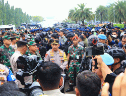 Kapolri dan Panglima TNI Pastikan Keamanan Pemungutan Suara di Sejumlah TPS
