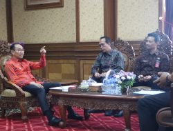Wabup Suiasa Terima Audensi Kwarcab Badung