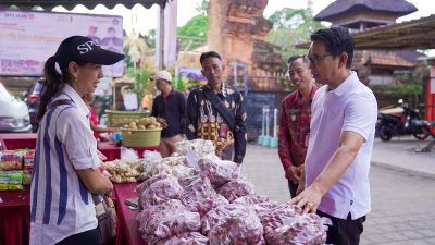 Sekda Badung Hadiri Gerakan Pangan Murah di Desa Bongkasa Pertiwi