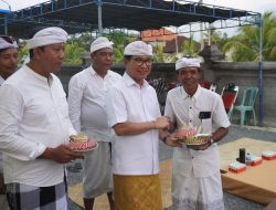Hadiri Karya Melaspas, Mendem Pedagingan dan Piodalan di Pura Pengulun Banjar Delod Yeh Kekeran, Sekda Badung Sampaikan Syukur dan Bangga