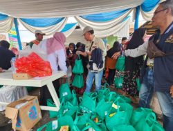 Peringati HPN 2024, PWI Sidoarjo Bagikan 150 Paket Sembako di Desa Terdampak Banjir