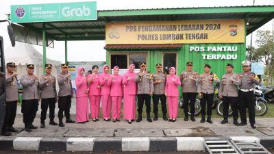Kapolres dan Ketua Bhayangkari Cabang Polres Loteng Kunjungi Pos Pengamanan Lebaran