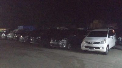 Gunakan KMP Balibo Puluhan Kendaraan Pemudik Diseberangkan dari Pelabuhan Pamatata, Selayar