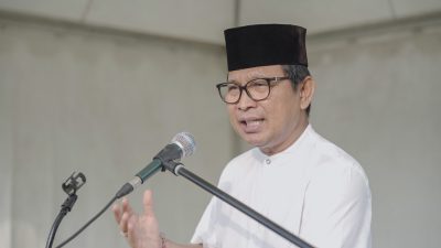 Hadiri Salat Idulfitri, Sekda Badung Adi Arnawa Ajak Umat Muslim Perkokoh Persatuan dan Kesatuan