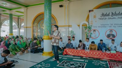 Ingatkan Umat Jaga Persatuan dan Kesatuan Bangsa, Bupati Giri Prasta Hadiri Halalbihalal Masjid se-Kabupaten Jembrana