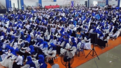 PPPK Guru Banjiri GOR, Undang Bupati Mamuju Berhalal Bi Halal
