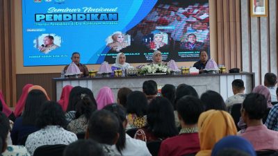 Pertanyaan Singkat Dilontarkan Bupati Mamuju di Seminar Pendidikan