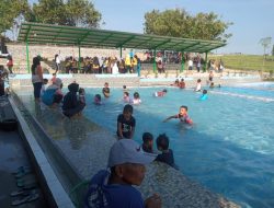 Ribuan Warga Meriahkan Pre Unveiling Kolam Renang Hills View Desa Sukosari Madiun