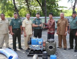 Dandim 0812 Lamongan Bersama Dinas Ketahanan Pangan dan Pertanian Menyerahkan Bantuan Pompa Air