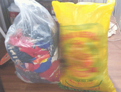 Bantu Korban Kebakaran, Empat Karung Baju Layak Pakai Diberangkatkan ke Pulau Kayuadi