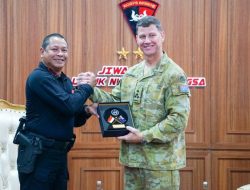 Untuk Mempererat Persaudaraan, Atase Pertahanan Kedubes Australia Kunjungi Korps Brimob Polri