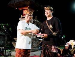 Gladi Bersih Wimbakara Taman Penasar Sanggar Seni Tepi Siring, Sekda Adi Arnawa Beri Semangat Duta Kabupaten Badung