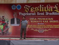 Festival Pagelaran Seni Tradisional Kab. Brebes, Ingatkan Masyarakat Jaga dan Rawat Warisan Kesenian Nenek Moyang