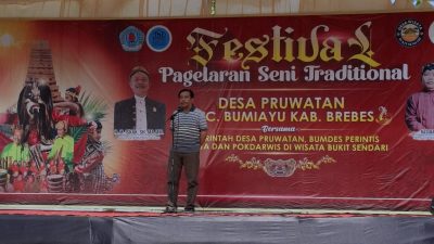 Festival Pagelaran Seni Tradisional Kab. Brebes, Ingatkan Masyarakat Jaga dan Rawat Warisan Kesenian Nenek Moyang