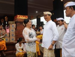 Wabup Badung dan Seniasih Giri Prasta Hadiri Karya Melaspas, Mendem Pedagingan di Pura Melanting dan Balai Banjar Desa Adat Pelaga