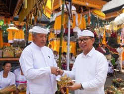 Sekda Adi Arnawa Hadiri Karya Ngenteg Linggih Pura Dalem Ageng, Dalem Penataran Desa Selat Abiansemal