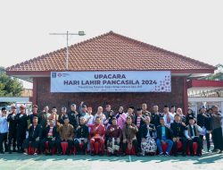 Upacara Peringatan Hari Lahir Pancasila Lapas Lamongan Bangga Kenakan Baju Adat Nasional