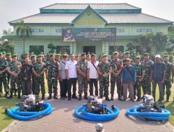 Tingkatkan Ketahanan Pangan Nasional, Dandim 0812 Lamongan Serahkan Bantuan Pompa Air ke Poktan