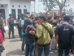 Diduga Melakukan Pengondisian dalam Proses Pilkada, Ketua KPUD Kabupaten Tegal Dituntut Mundur