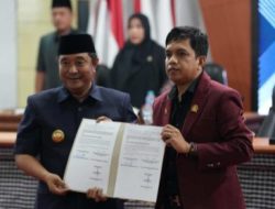 DPRD Sulbar Bersama Pemprov Sahkan Perda RPJPD 2025-2045