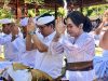 Hari Raya Saraswati di Pura Lingga Bhuwana, Sekda Badung Adi Arnawa Pimpin Persembahyangan Bersama