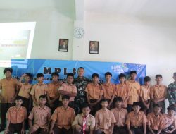 Beri Pembekalan dan Pembinaan, Pgs Danramil 0812/21 Kalitengah Terjun Langsung dalam MPLS