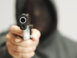 Oknum Anggota DPRD Lampung Diduga Lakukan Penembakan, Seorang Warga Ditemukan Terkapar