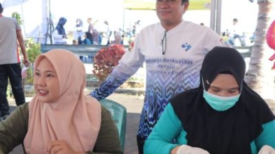Hari Keluarga Nasional, Dinkes-BKKBN Sulbar Beri Pelayanan Kesehatan Gratis Bagi Masyarakat