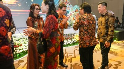 Bupati Giri Prasta Hadiri Kenal Pamit Kapolda Bali