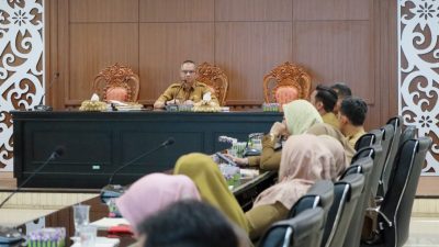 Zulkipli Pimpin Rapat Capaian Evaluasi Mandiri SPBE