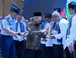Wapres Ma’ruf Amin Serahkan Penghargaan RAN PE 2024 kepada Pemkab Garut