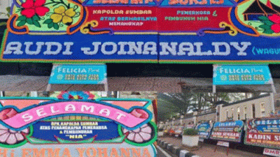 Pasca Terungkapnya Kasus Pembunuhan Gadis Penjual Gorengan, Masyarakat Kirimkan Karangan Bunga