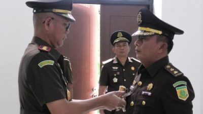 Kepala Kejaksaan Negeri Padang Lantik Kasi Intel