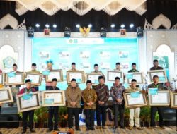 Giga Masjid Sumbar Raih Penghargaan Ampera Tingkat Nasional di Solo