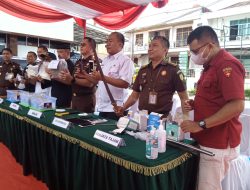 Kejari Padang Musnahkan Barang Bukti yang Telah Inkracht