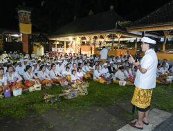 Bupati Badung Giri Prasta Hadiri Upacara Melaspas Tapakan Pura Penataran Agung Sekarmukti Pundung