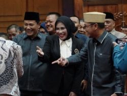 Sidang Paripurna DPRD Sidoarjo Tetapkan Bupati dan Wabup Terpilih 2025-2030