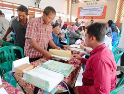 Pembagian PTSL di Desa Beran, Ngawi,  Diikuti 953 Peserta