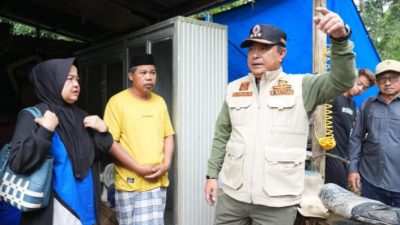 Pj Gubernur Sulbar Kunjungi Korban Bencana Longsor di Tapodede, Warga Ucapakan Terima Kasih Kunjungan Pemerintah